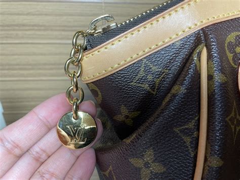 lv tivoli pm measurement|louis vuitton tivoli gm discontinued.